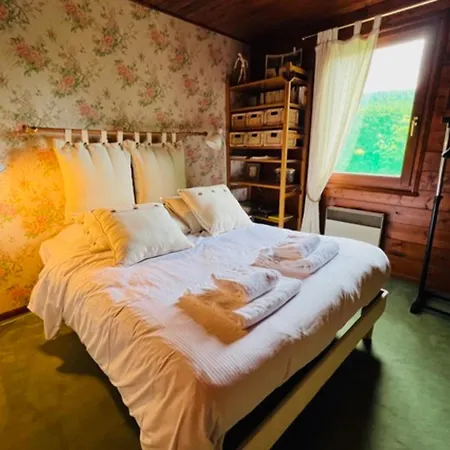 Comfortable And Spacious Liezey