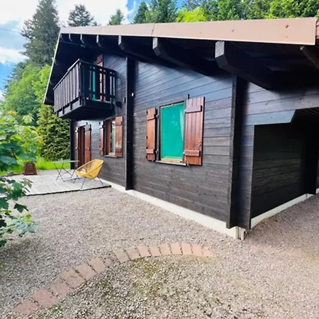 Little Paradise Hidden From View * Liézey